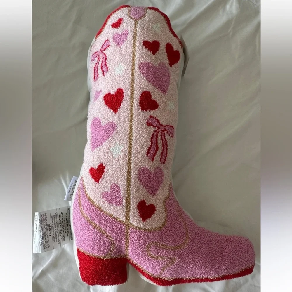 Isaac Mizrahi Pink Heart Cowboy Boot Pillows decoration size 13.4”X 20.5”